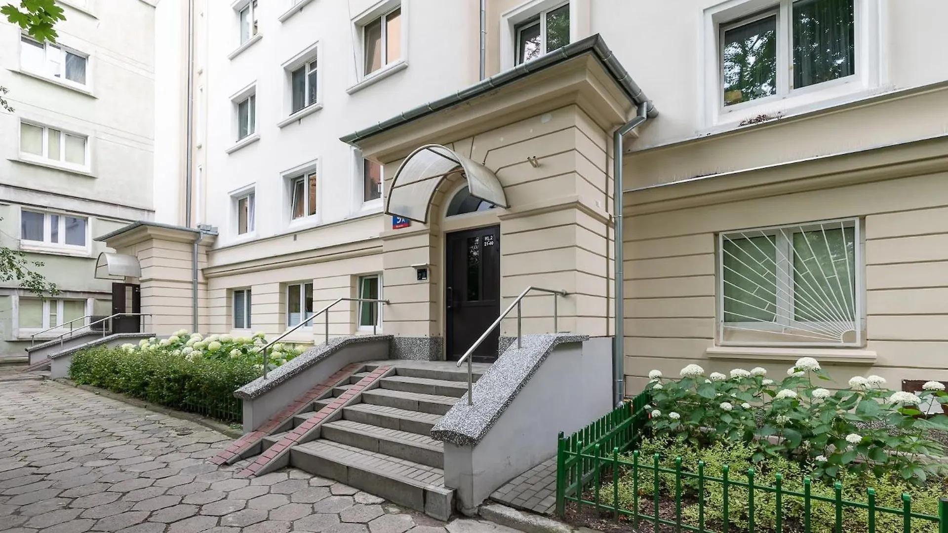 Apartment Rent Like Home - Nowolipki 9A Warsaw